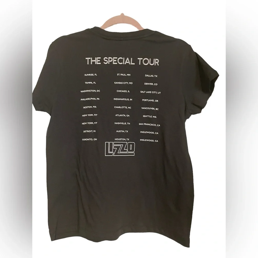 Lizzo 2022 The Special Tour Tee - Size S - Picture 4 of 5